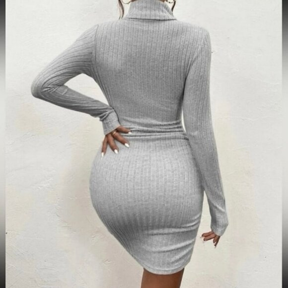 NWOT SHEIN Gray Ribbed Turtleneck Bodycon Ruched Knit Mini Dress Size Small - Picture 2 of 6